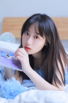 明星专题：何丽珍